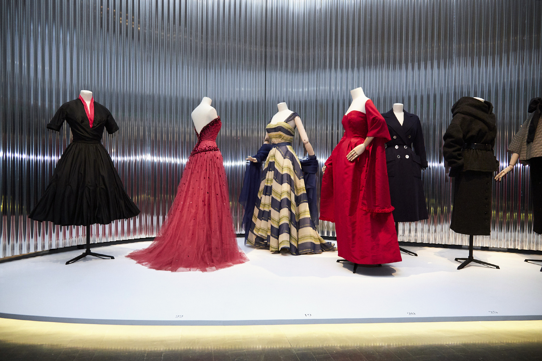 dior at the art museum